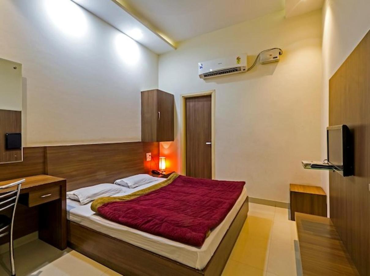 Hotel Palace Amritsar Dış mekan fotoğraf
