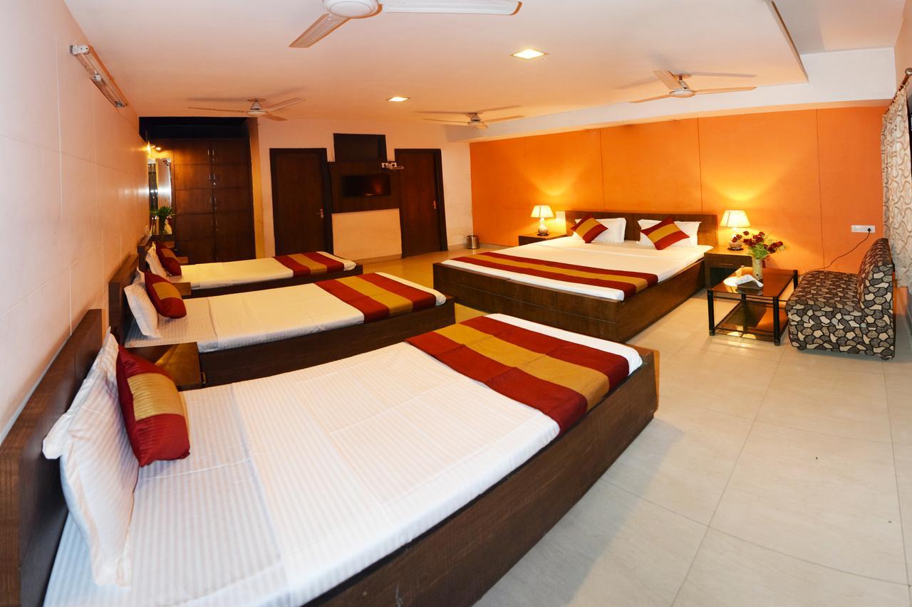 Hotel Palace Amritsar Dış mekan fotoğraf